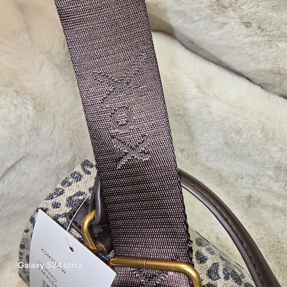 Betsey Johnson Leopard Print Crossbody Bag with Cowboy Boot Charm and Gold Heart - Picture 6 of 11